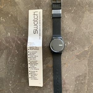Vintage 1988 Swatch “White Label” GB711E Watch